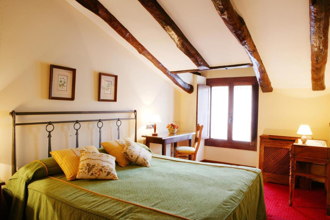Arizcun Hotel Senorio De Ursua מראה חיצוני תמונה