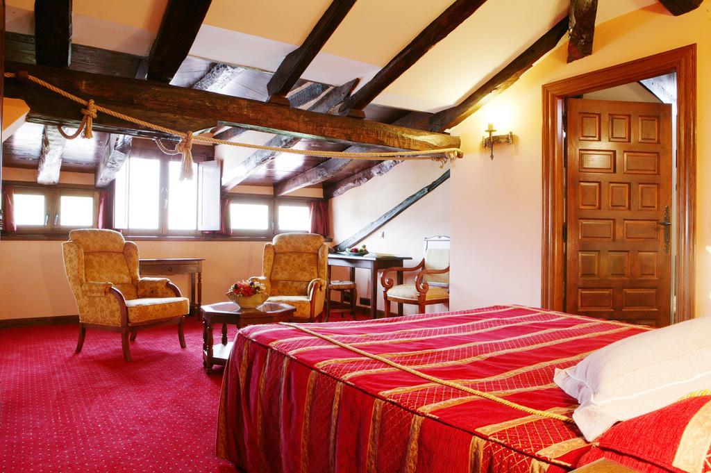 Arizcun Hotel Senorio De Ursua מראה חיצוני תמונה